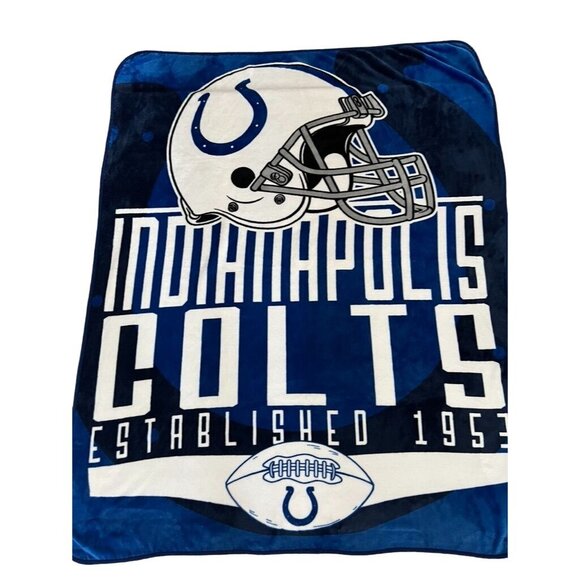 Indianapolis Colts Football Stadium Throw Blanket Plush 54" x 68" - Picture 4 of 8